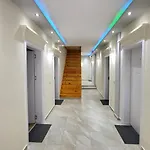 Hotel Dragobia House & Table