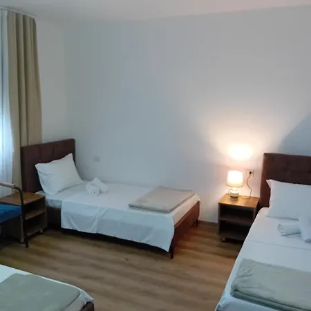 Dragobia House & Table Hotel 3*